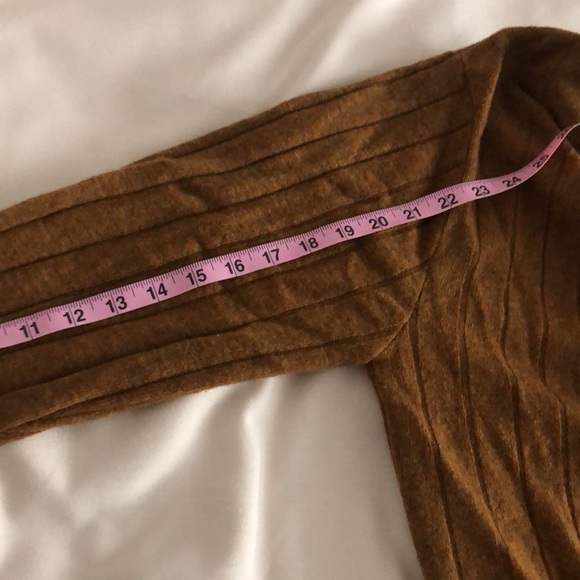 Vintage Pebble Beach of California Cardigan - Picture 7 of 9